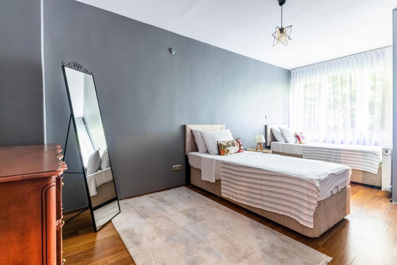 Duplex Flat W Panoramic Bosphorus View And Terrace Apartment Istanbul Bagian luar foto